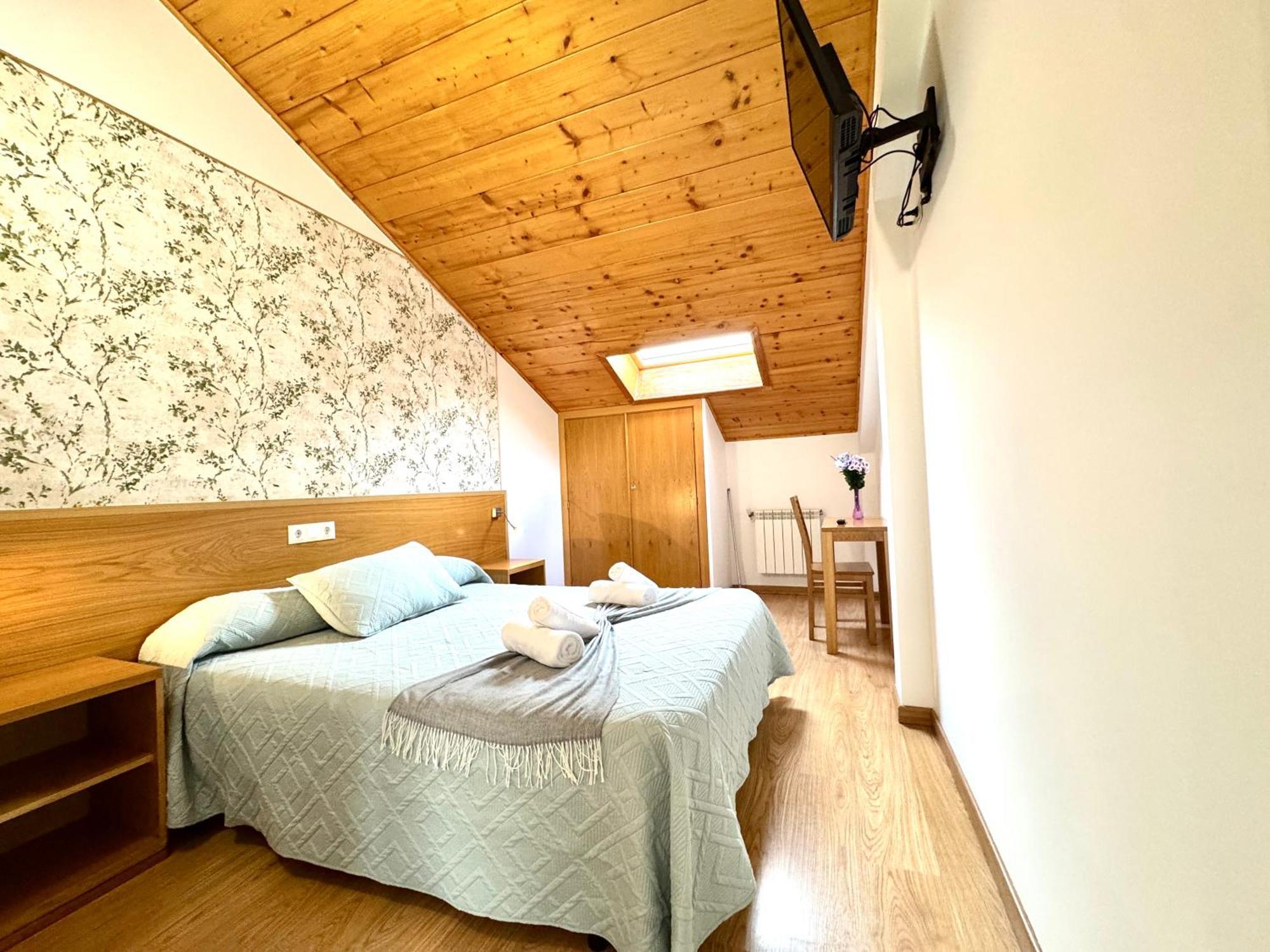 Complexo Xacobeo Hotel Tríacastela Kültér fotó